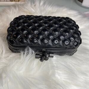 Bottega Veneta knot leather clutch handbag gorgeous! Black
